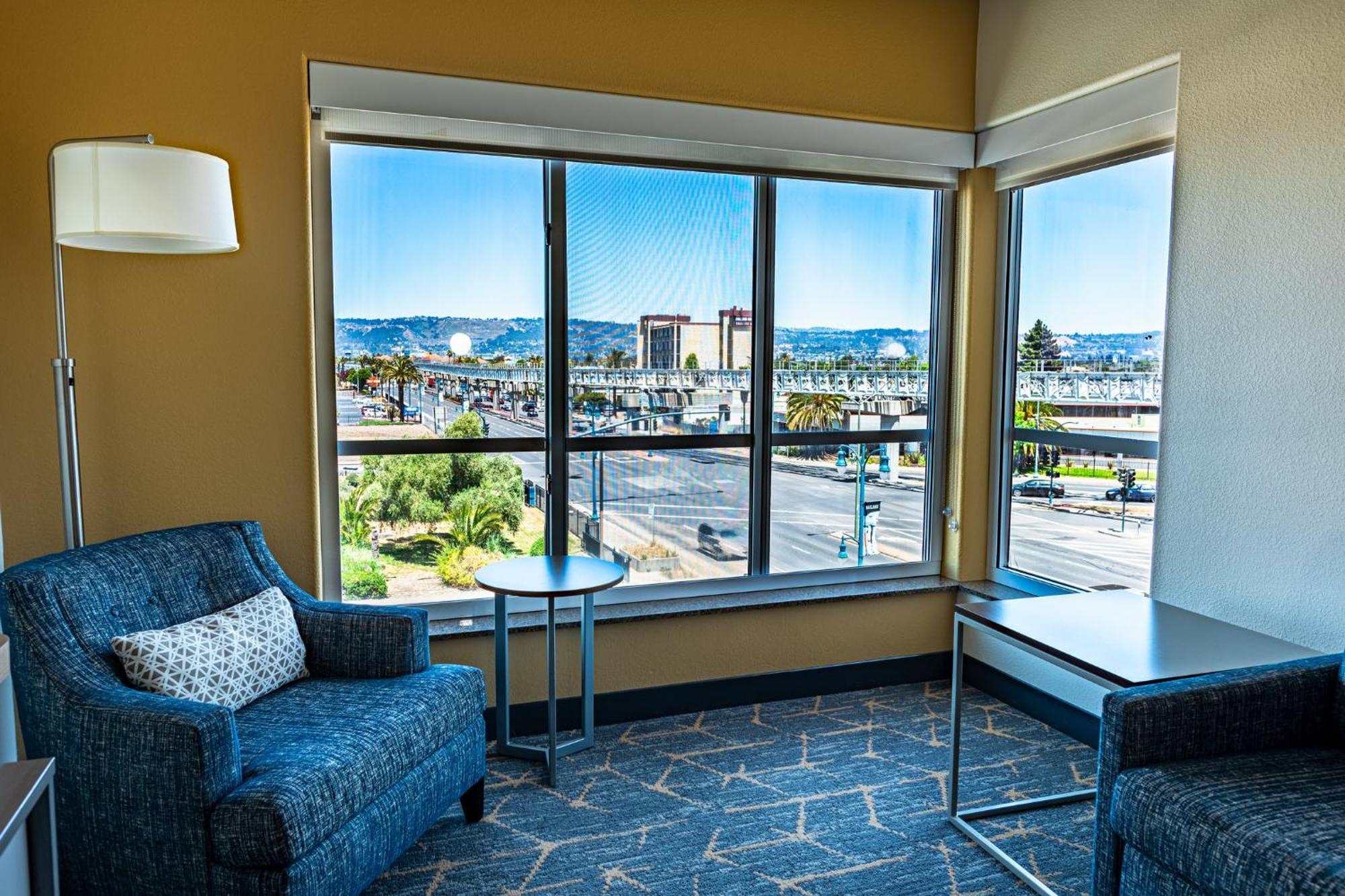 Holiday Inn Oakland Airport By Ihg מראה חיצוני תמונה